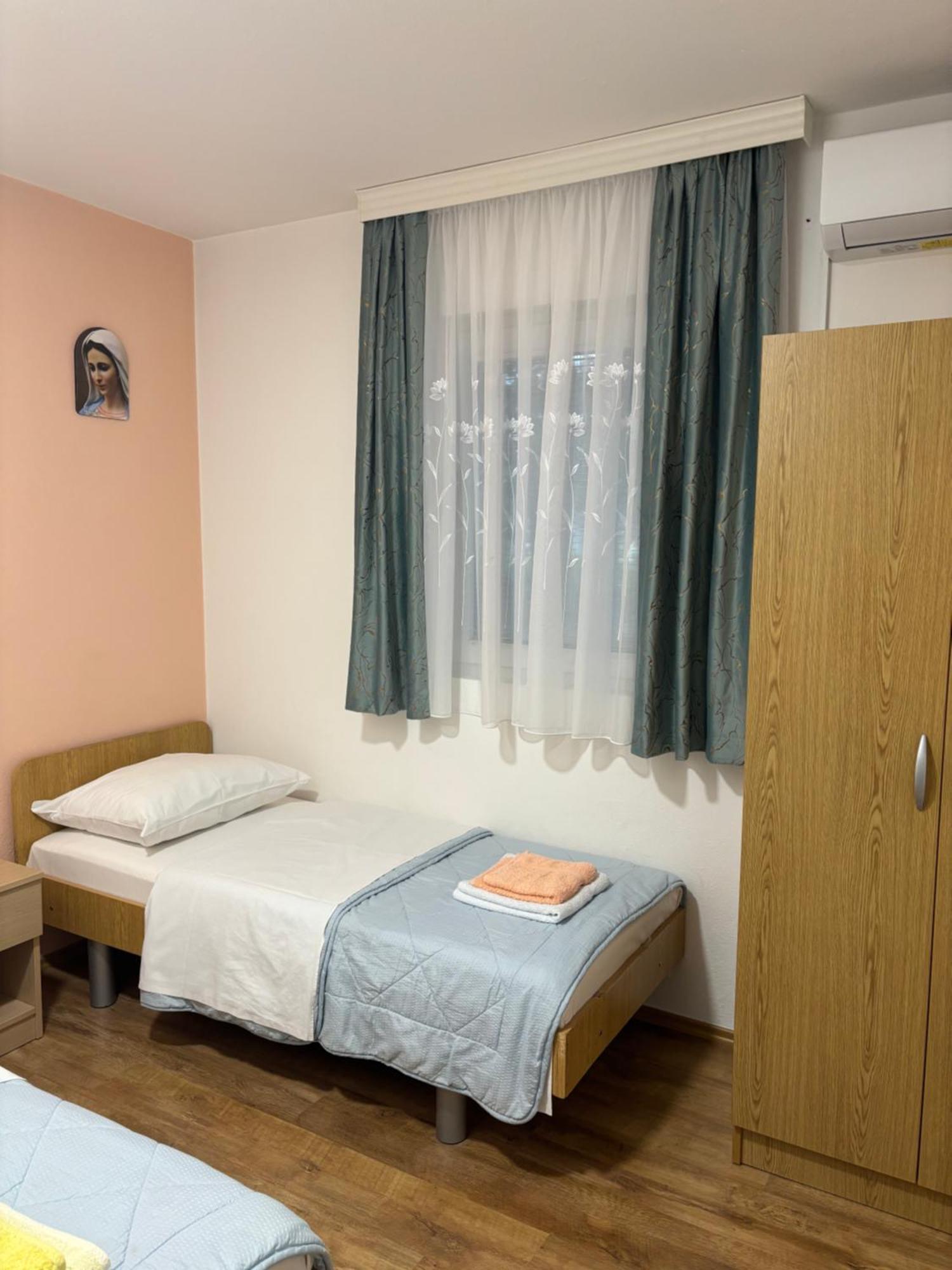 Casa Del Pellegrino M&A - Ostojici Hotel Medjugorje Luaran gambar